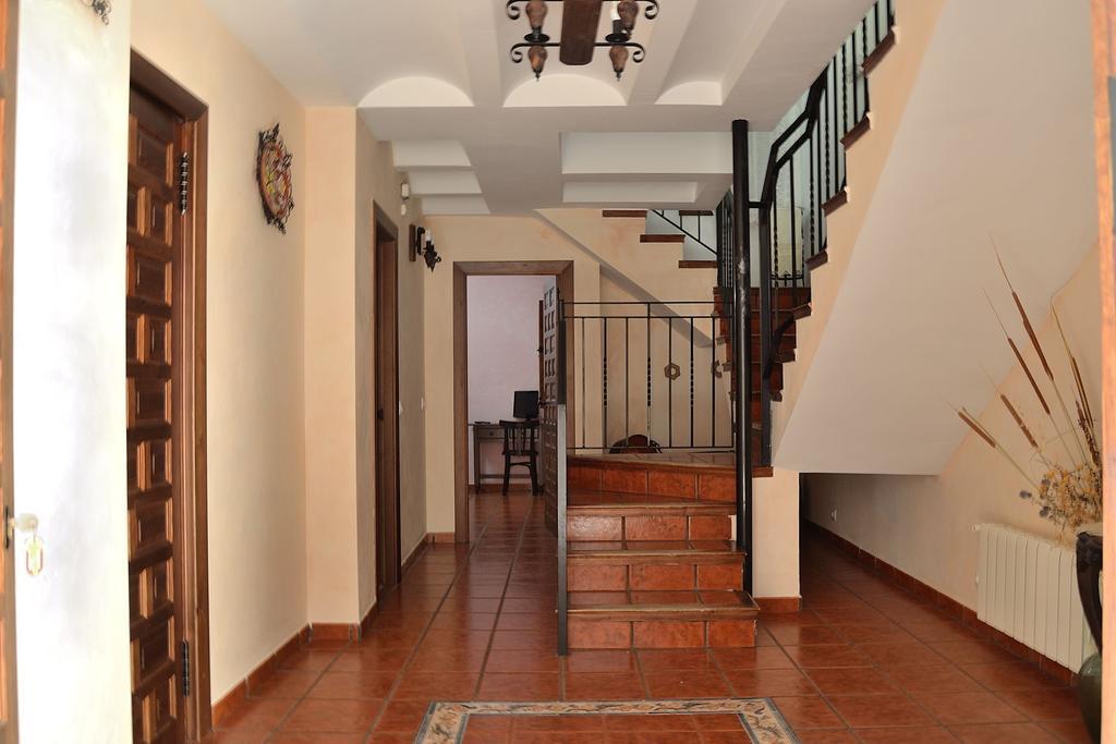 La Casa De Las Parrillas Guest House Canamares Room photo